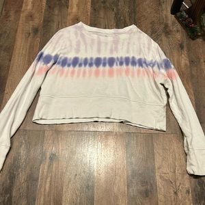 SO girls cropped sweater size XL